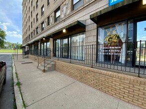 3620-3630 N Spring Ave, Saint Louis, MO à louer Photo intérieure– Image 2 sur 6