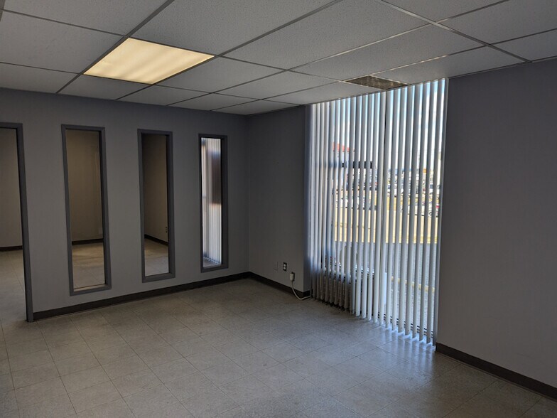 4401 61st Ave, Leduc, AB à vendre - Photo de l’immeuble – Image 3 sur 13