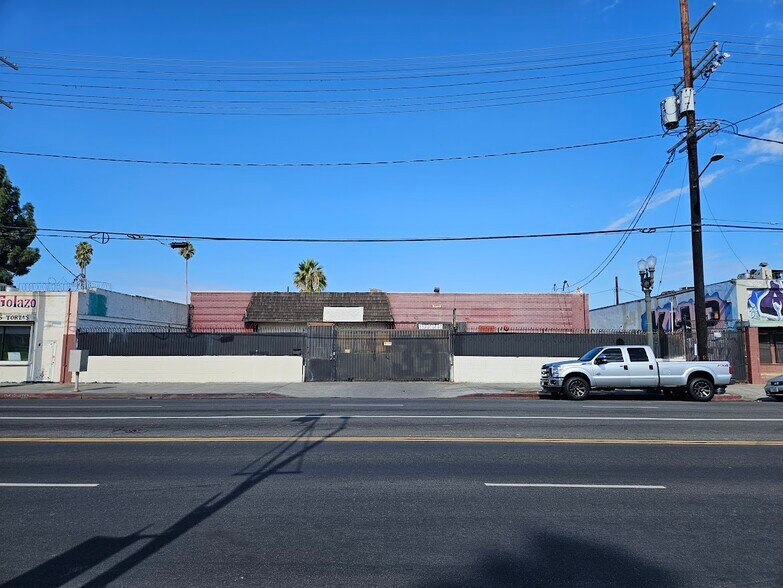 3955 S Broadway Pl, Los Angeles, CA à vendre - Photo de l’immeuble – Image 2 sur 6