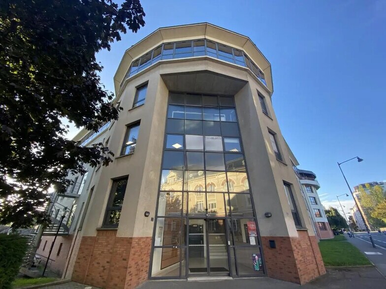 5 Boulevard René Laënnec, Rennes à louer - Photo de l’immeuble – Image 1 sur 17