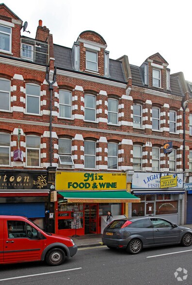 299 North End Rd, Londres à louer - Photo de l’immeuble – Image 2 sur 2