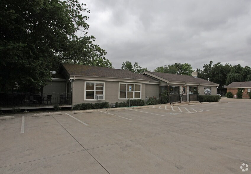 444 Keller Pky, Keller, TX à vendre - Photo de l’immeuble – Image 2 sur 24