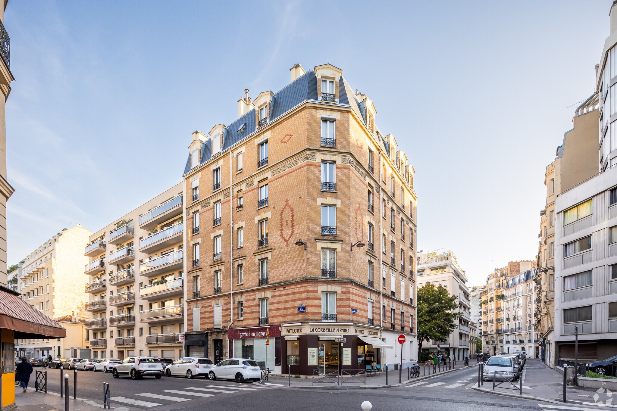 Local commercial dans Paris à louer Photo principale– Image 1 sur 2