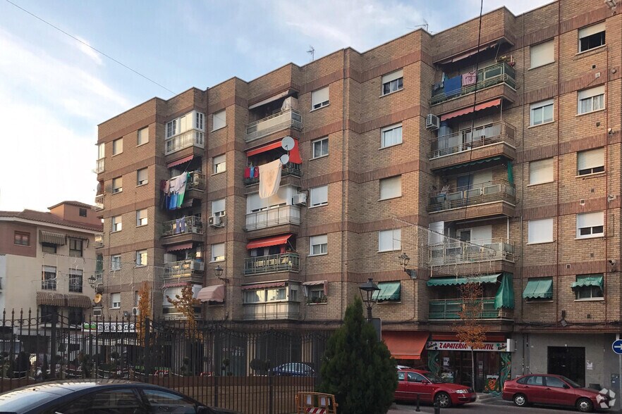 Immeuble residentiel dans Torrejón de Ardoz, Madrid à vendre - Photo de l’immeuble – Image 1 sur 2