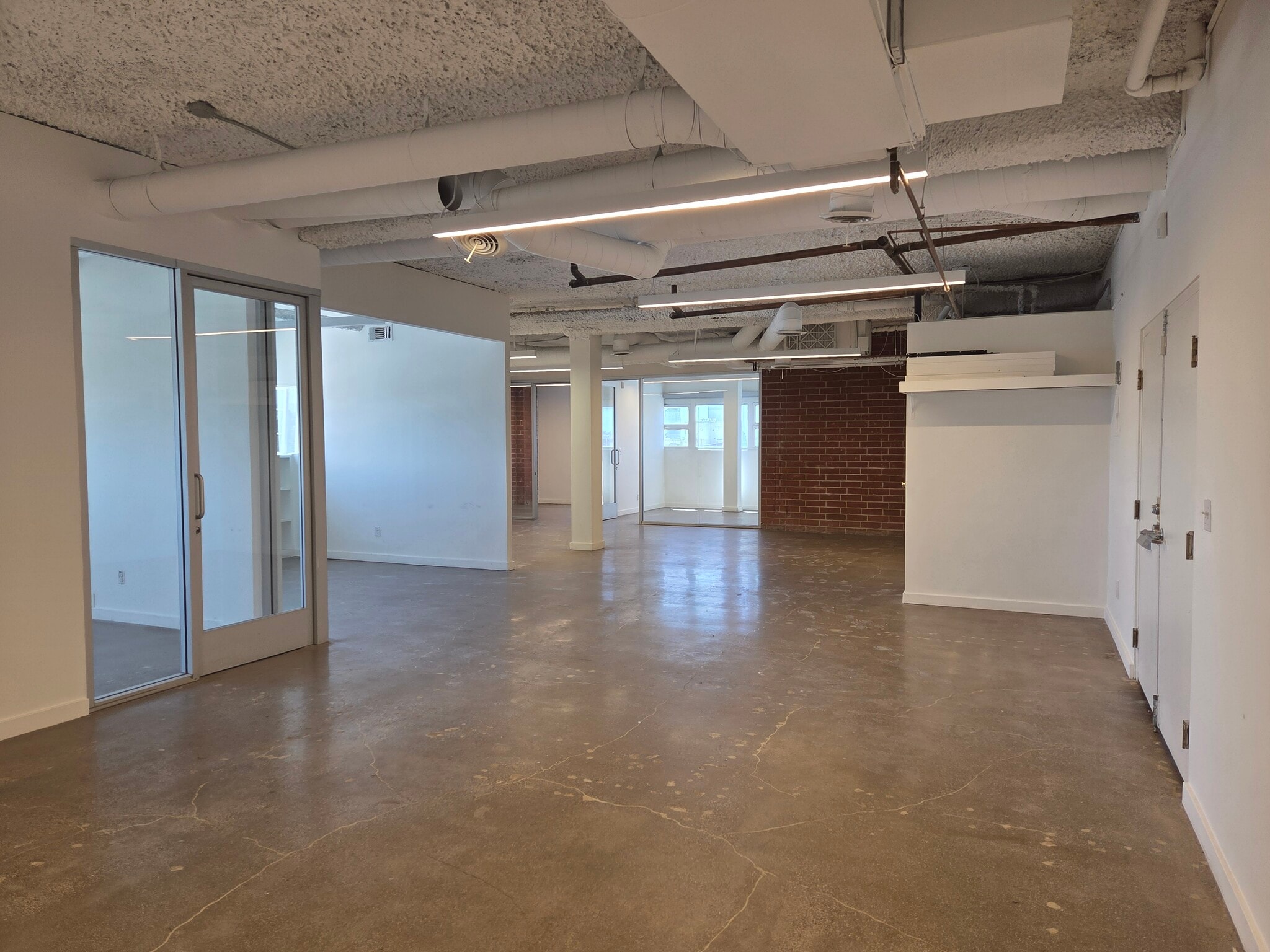 8455 Beverly Blvd, Los Angeles, CA à louer Photo intérieure– Image 1 sur 6