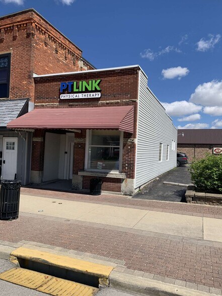 134 E Findlay St, Carey, OH à vendre - Photo de l’immeuble – Image 2 sur 4