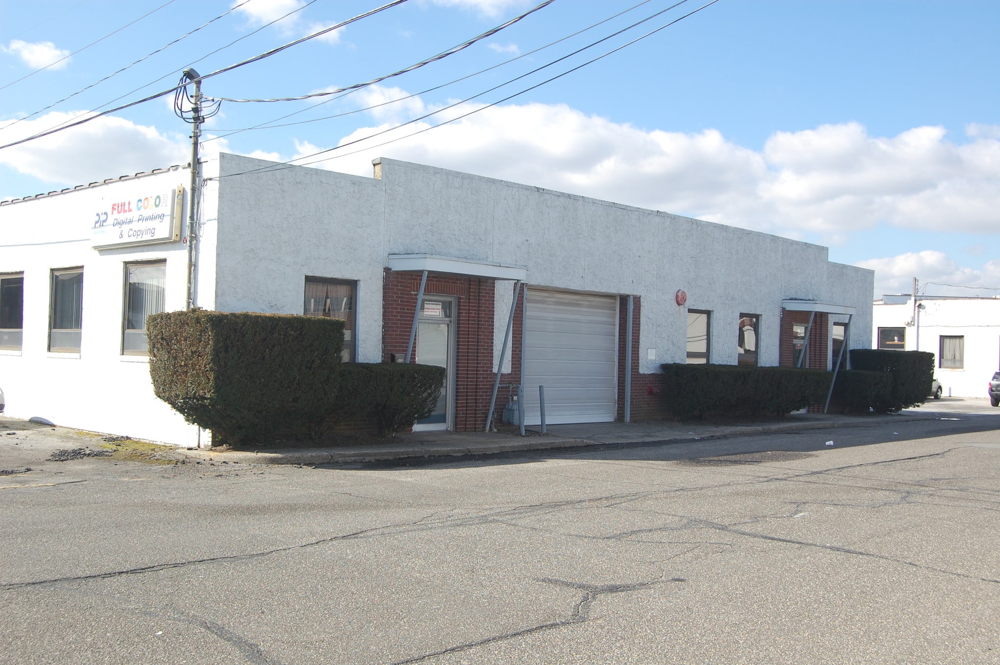 2 Commercial St, Hicksville, NY à louer Photo principale– Image 1 sur 6