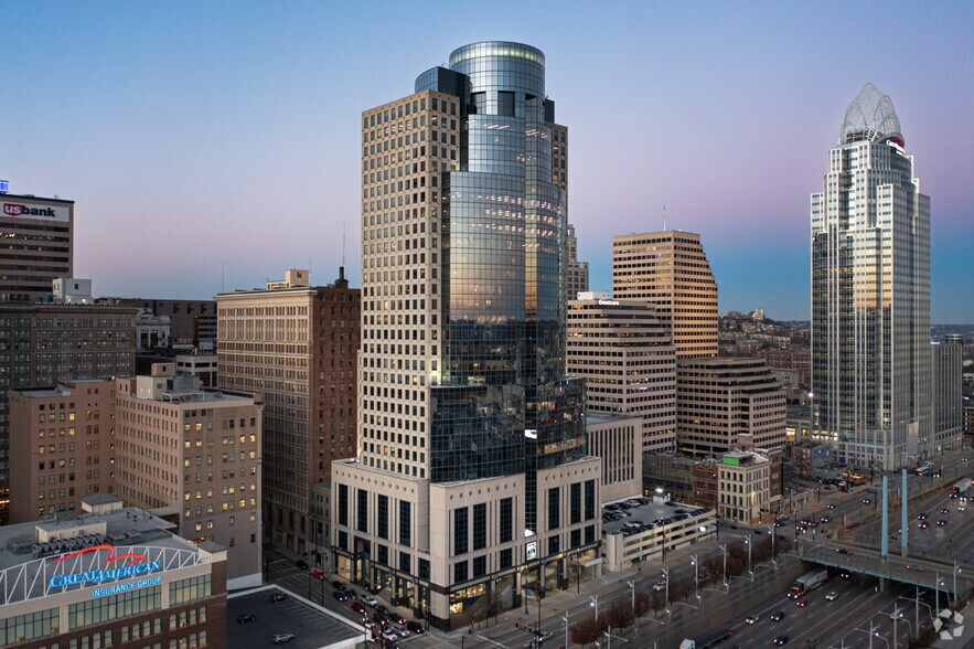 312 Walnut St, Cincinnati, OH à louer - Photo principale – Image 1 sur 5