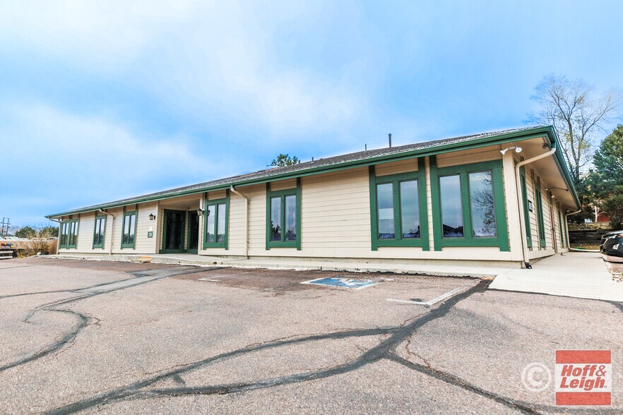 6015 Lehman Dr, Colorado Springs, CO à vendre - Photo de l’immeuble – Image 1 sur 15