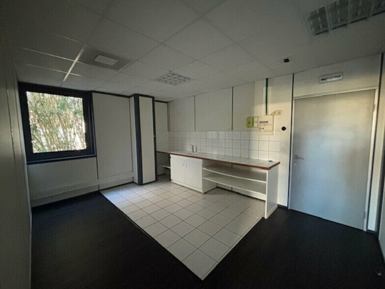 Bureau dans Castelnau-le-Lez à louer - Photo intérieure – Image 3 sur 5