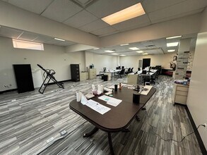 1655 Richmond Ave, Staten Island, NY à louer Photo intérieure– Image 2 sur 5