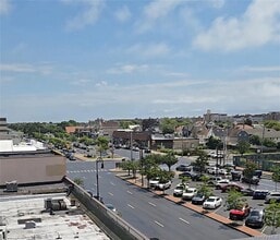 227 E Park Ave, Long Beach, NY à louer Photo intérieure– Image 2 sur 2