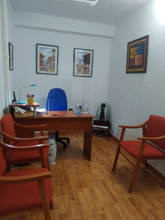 Plus de détails pour Bureau à vendre