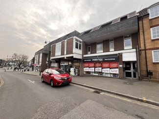 Plus de détails pour 44-50 High St, Rayleigh - Bureau à louer
