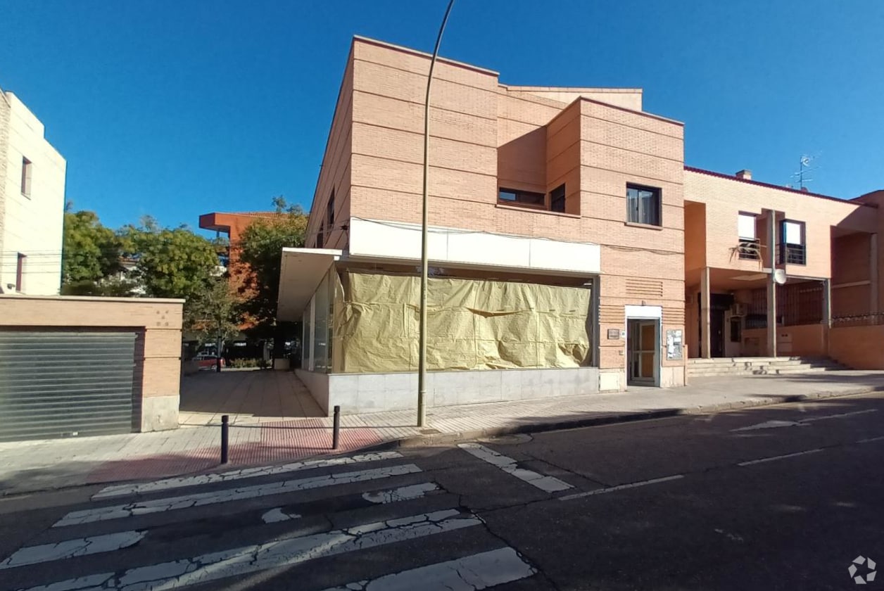 Local commercial dans Toledo, Toledo à louer Photo intérieure– Image 1 sur 3