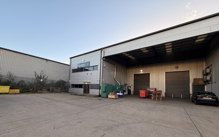 Stonefield Way, Ruislip à louer Photo de l’immeuble– Image 1 sur 1