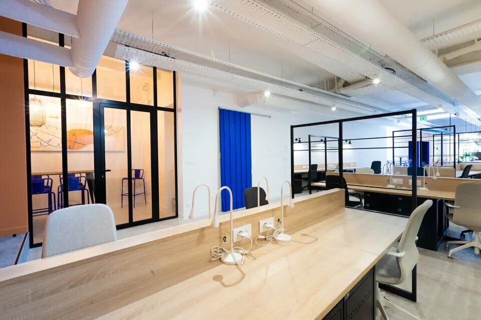 Bureau dans Bordeaux à louer Photo de l’immeuble– Image 1 sur 10