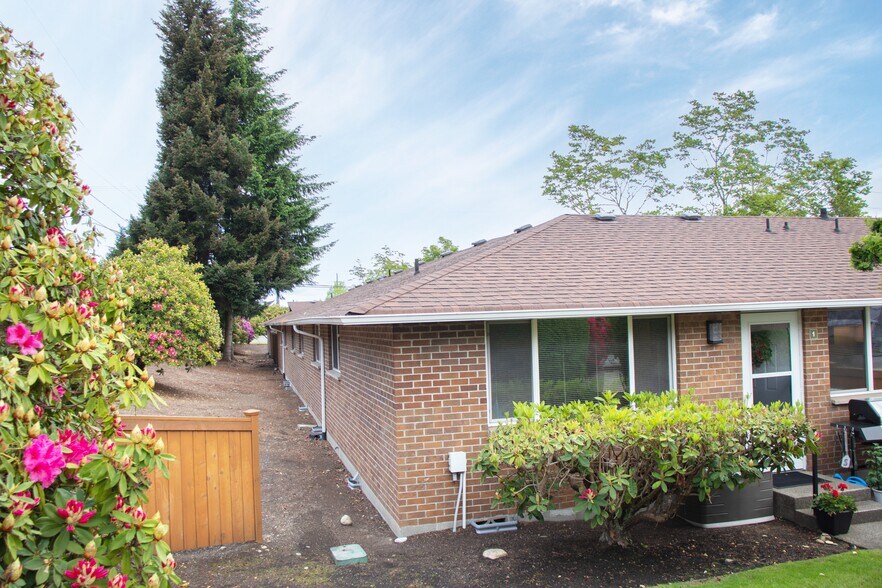 1409 N Pearl St, Tacoma, WA à vendre - Photo de l’immeuble – Image 3 sur 4