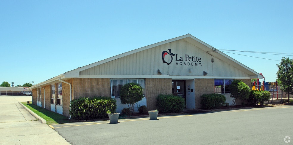 2900-2962 SW 59th St, Oklahoma City, OK à louer - Photo principale – Image 3 sur 26