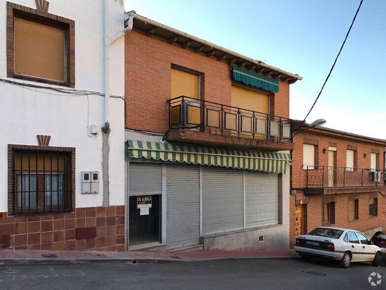 Calle Gerardo Valdés, 18, La Torre de Esteban Hambrán, Toledo à louer - Photo de l’immeuble – Image 2 sur 2