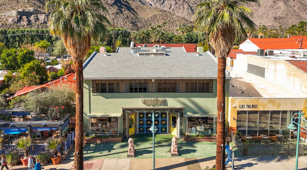 457 Palm Canyon Dr, Palm Springs, CA à louer Photo de l’immeuble– Image 1 sur 5