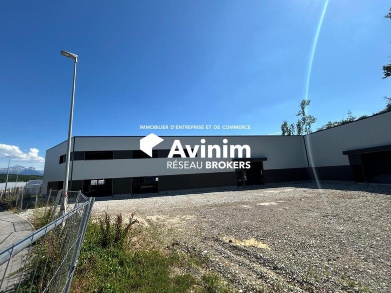 Industriel/Logistique dans Allonzier La Caille à vendre - Photo de l’immeuble – Image 3 sur 5