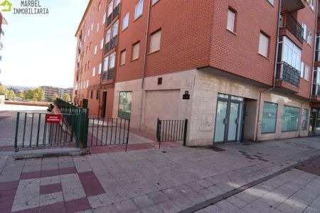 Immeuble residentiel dans Ávila, Ávila à vendre - Photo intérieure – Image 2 sur 3