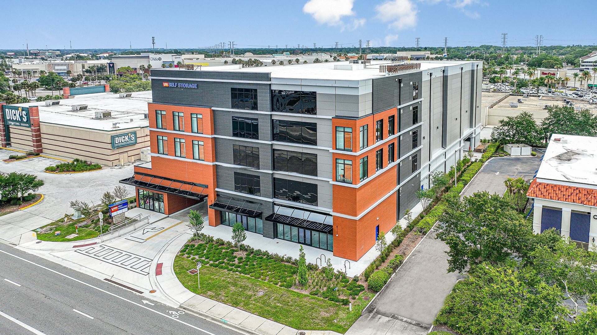 26489 US Highway 19 N, Clearwater, FL à louer Aérien– Image 1 sur 4
