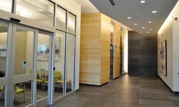 6650 W 110th St, Overland Park, KS à louer Photo intérieure– Image 2 sur 3