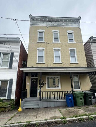 Plus de détails pour 19 Church St, Cohoes, NY - Logement à vendre