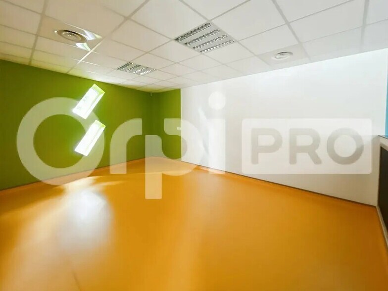 Local commercial dans Willerval à vendre - Photo de l’immeuble – Image 3 sur 9