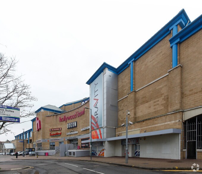 Barker Rd, Maidstone à louer - Photo de l’immeuble – Image 3 sur 8