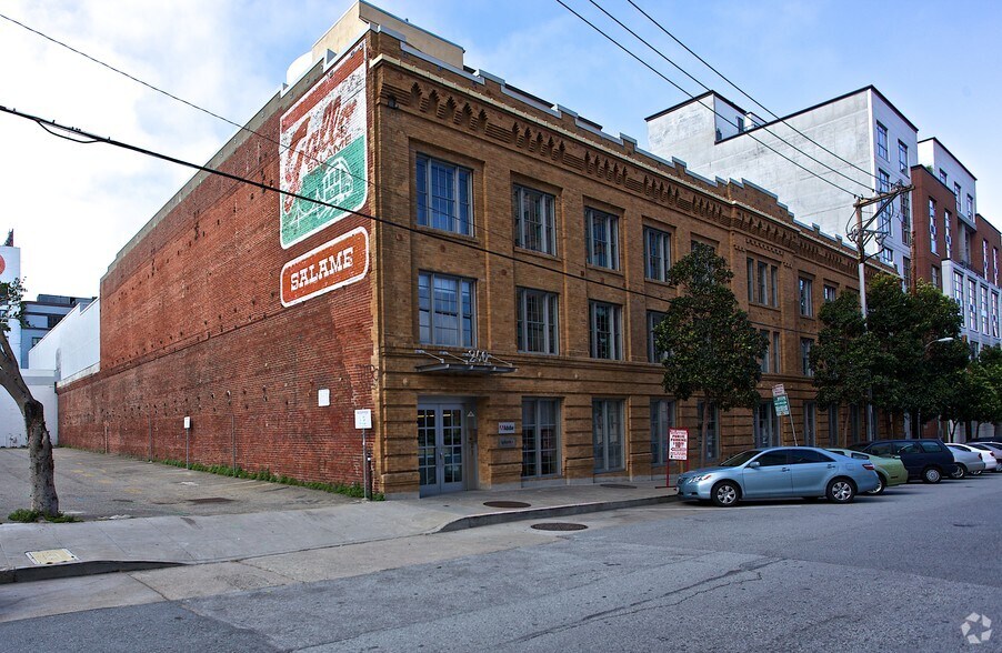 250 Brannan St, San Francisco, CA à louer - Photo de l’immeuble – Image 3 sur 12