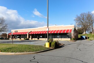 Plus de détails pour 1540-1550 E Broad St, Statesville, NC - Local commercial à louer