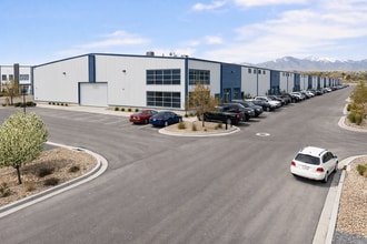 6556 S Airport Rd, West Jordan, UT à louer Photo intérieure– Image 2 sur 5