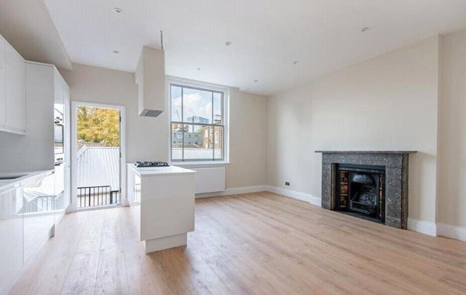 96 Clifton Hl, Londres à vendre - Photo de l’immeuble – Image 2 sur 9