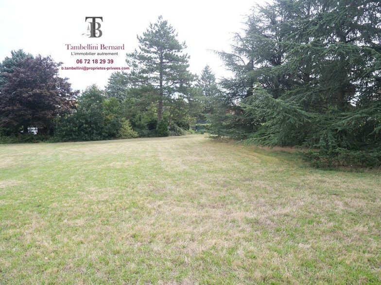 Terrain dans MARCY-L'ETOILE à vendre - Photo de l’immeuble – Image 2 sur 4