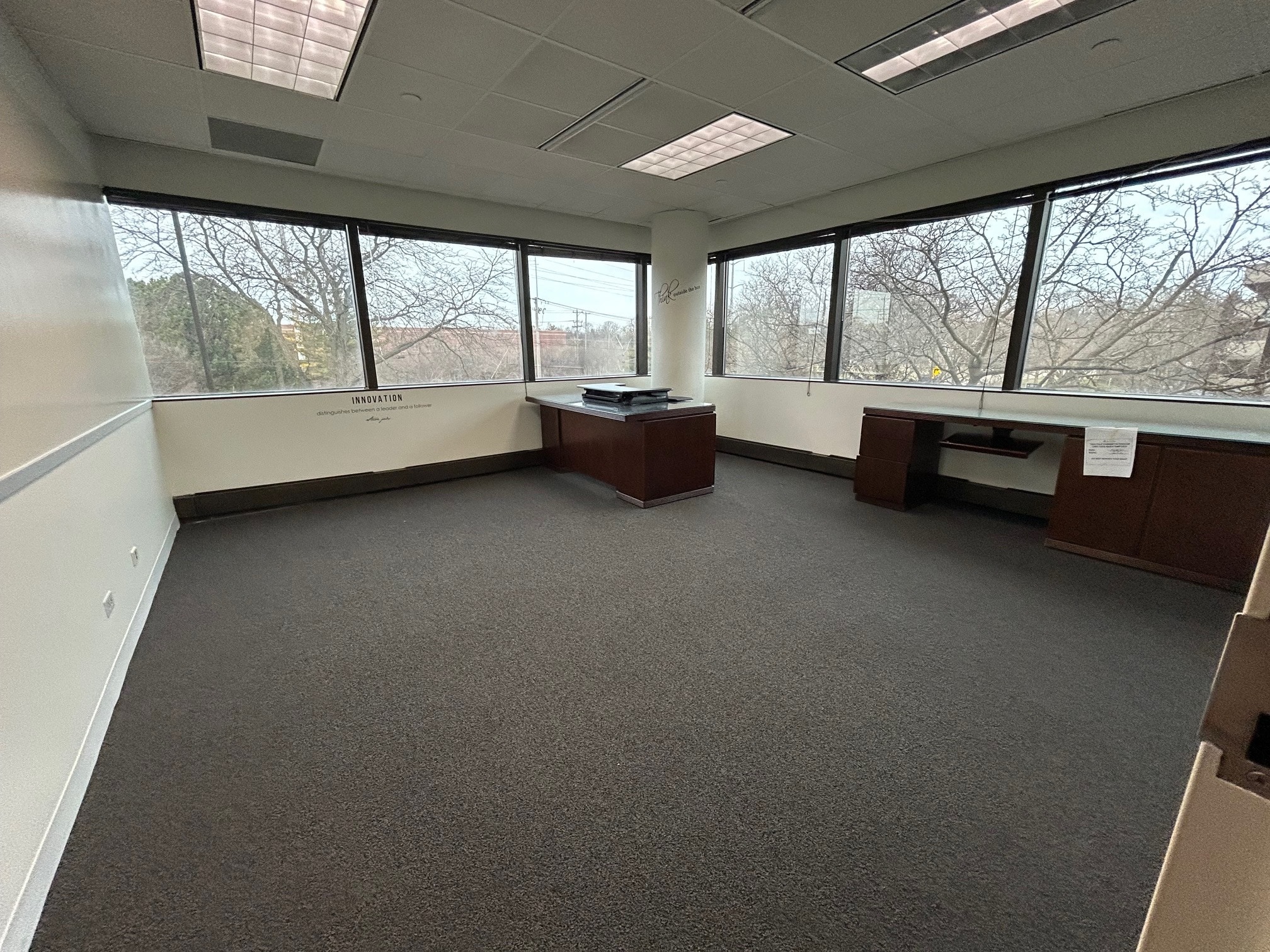 5202 Old Orchard Rd, Skokie, IL à louer Photo intérieure– Image 1 sur 7