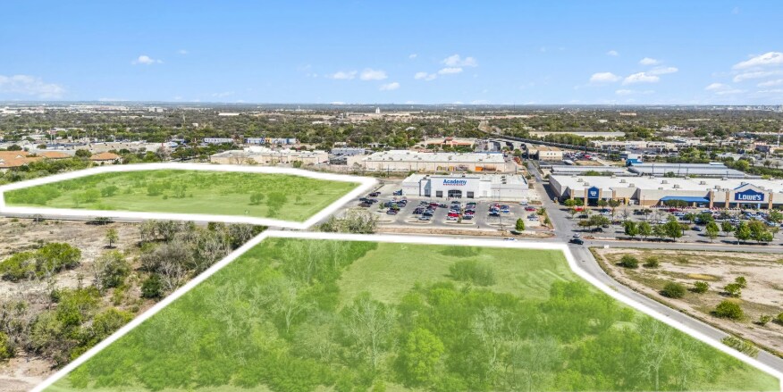 7503 Zarzamora St, San Antonio, TX à vendre - Photo de l’immeuble – Image 2 sur 3