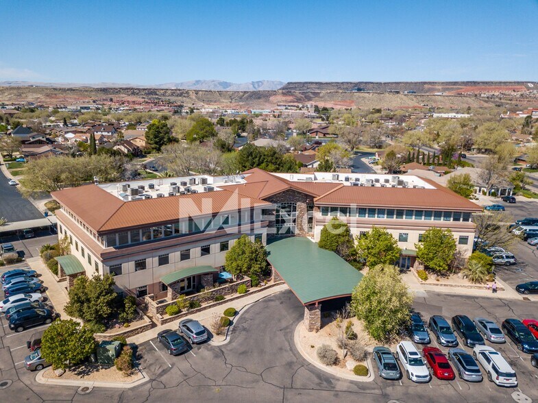 640 E 700 S, Saint George, UT à louer - Photo de l’immeuble – Image 2 sur 5