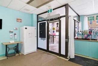 7 King St W, Brockville, ON à louer Photo intérieure– Image 1 sur 15