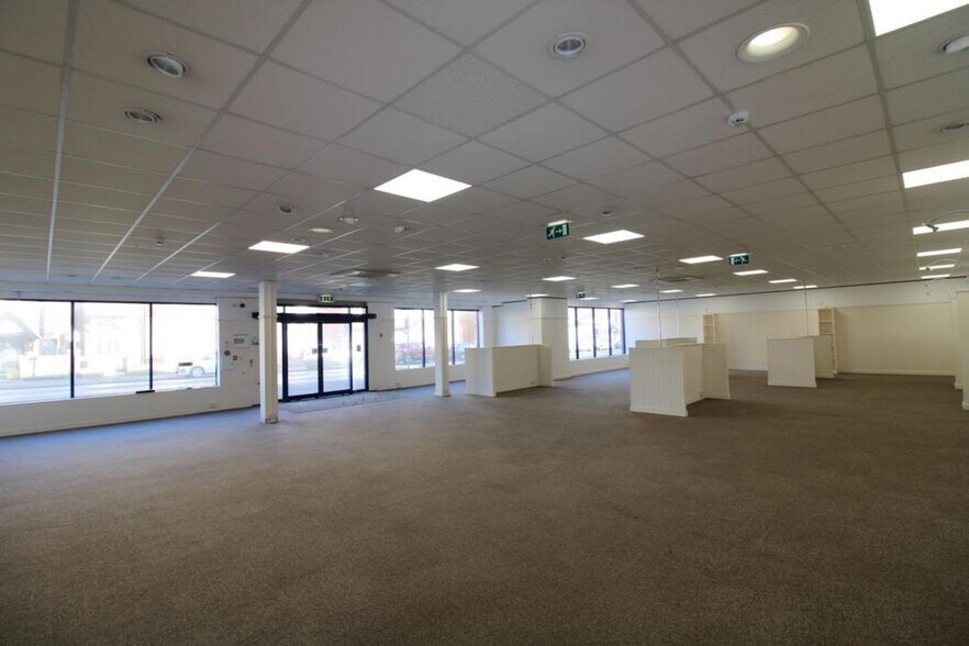 231-233 Cheriton Rd, Folkestone à louer - Photo de l’immeuble – Image 2 sur 6