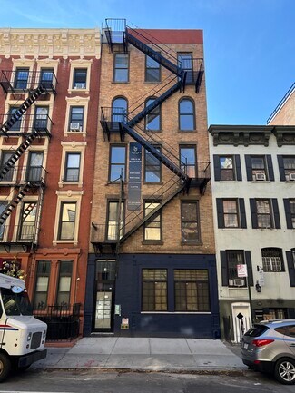 Plus de détails pour 410 W 47th St, New York, NY - Logement à vendre