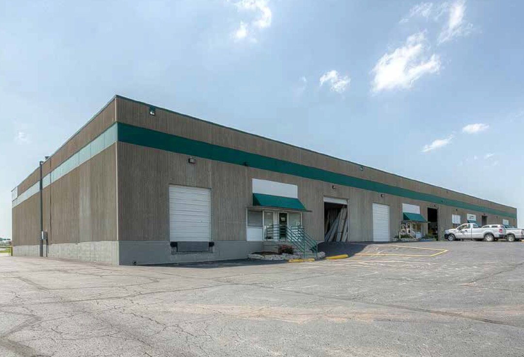 200-230 NW Business Park Ln, Riverside, MO à louer Photo principale– Image 1 sur 10