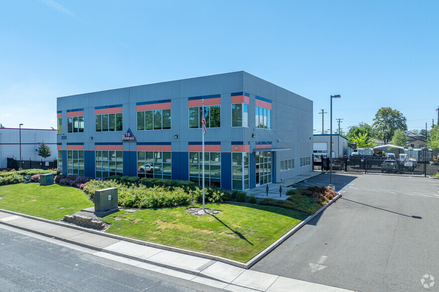 200 Harris Ave, Sacramento, CA à vendre - Photo de l’immeuble – Image 3 sur 11