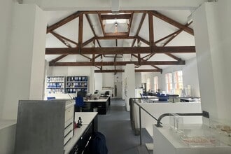 110 Three Colt St, Londres à louer Photo intérieure– Image 2 sur 8