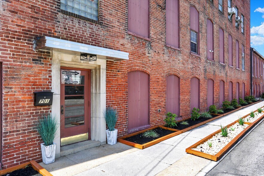 701 E Hay St, York, PA à louer - Photo de l’immeuble – Image 2 sur 44