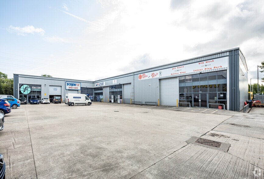 Ffordd Pentre, Pentre à louer - Photo de l’immeuble – Image 1 sur 4