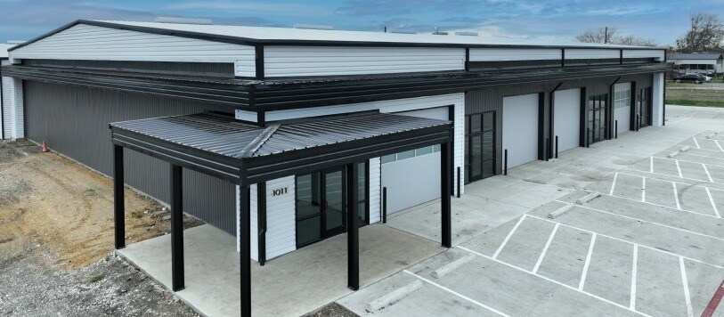 1001 Industrial Way Dr, Anna, TX à louer - Photo de l’immeuble – Image 3 sur 14