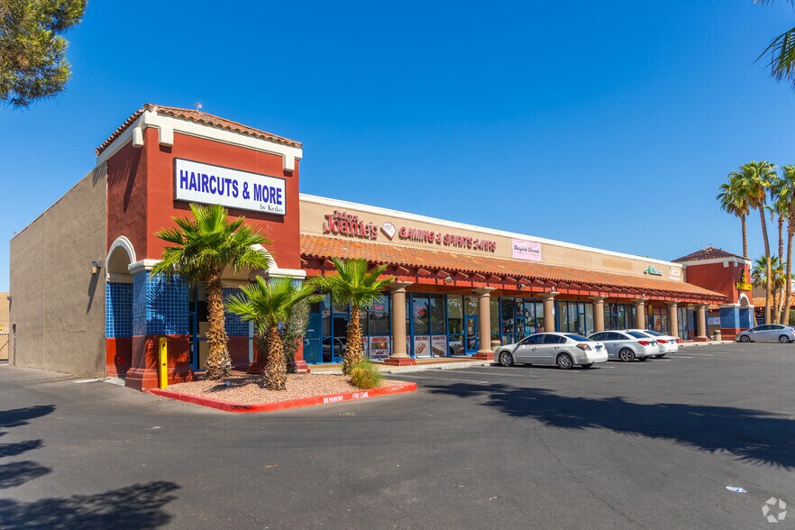 3317-3375 E Russell Rd, Las Vegas, NV à vendre - Photo principale – Image 1 sur 10